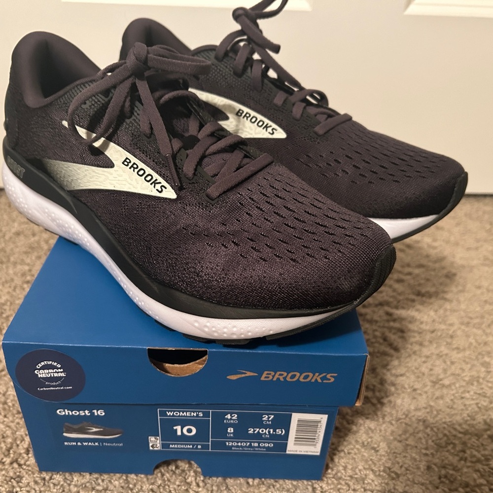 Brooks Ghost 16